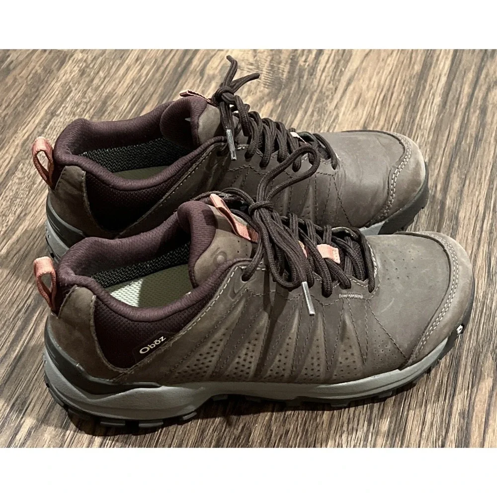Oboz Womens Sypes Low Leather B-Dry Hiking Shoes Sneakers Peppercorn Size 7.5M